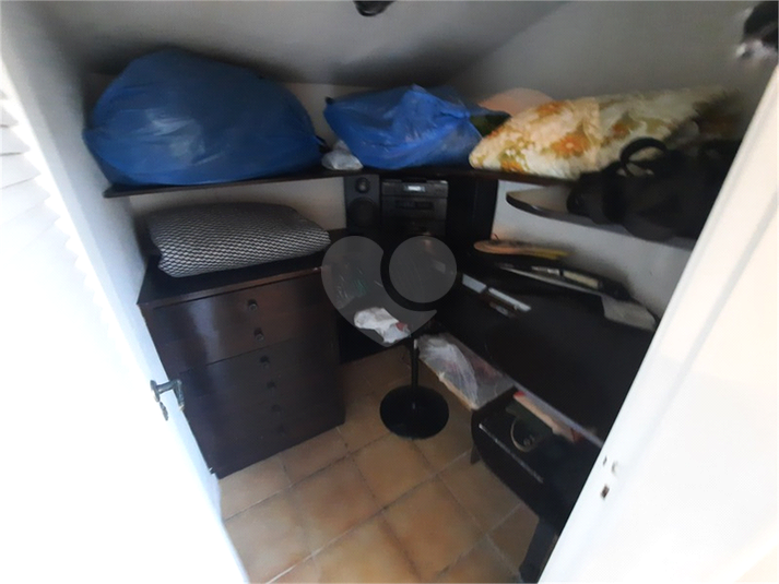 Foto REO1007285