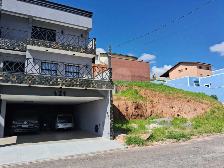 Foto REO1008269