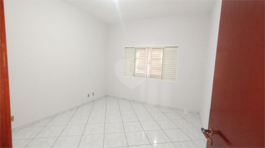 Foto REO1008291
