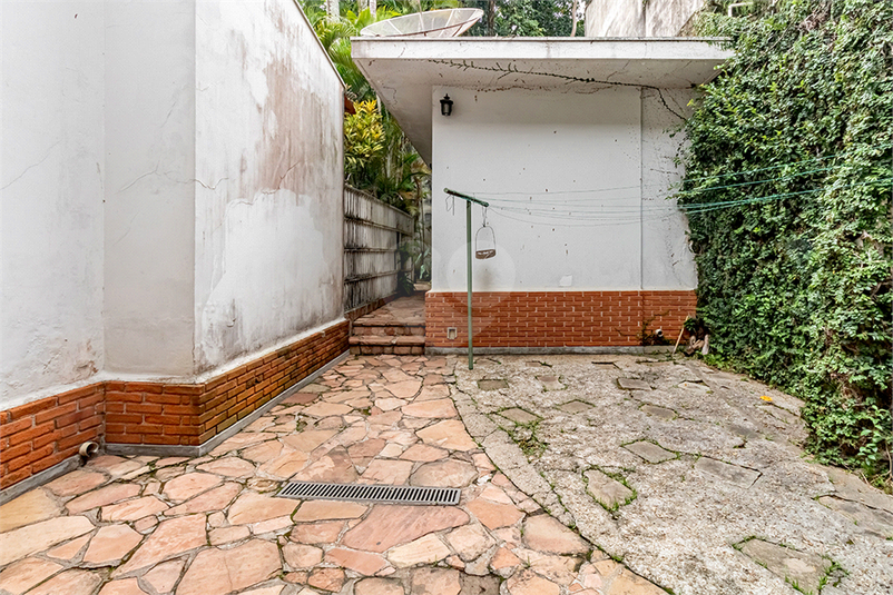 Foto REO1008430