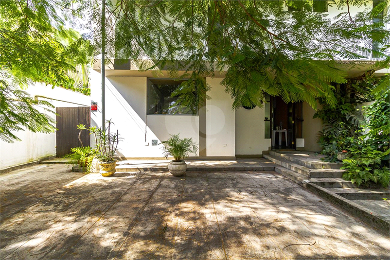 Foto REO1008472