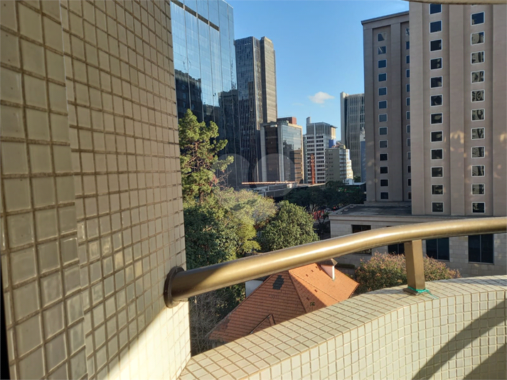 Venda Apartamento São Paulo Bela Vista REO1008545 17