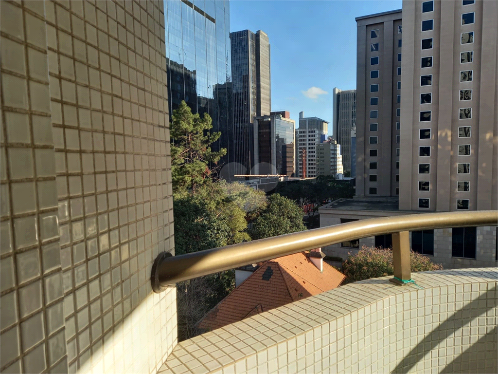 Venda Apartamento São Paulo Bela Vista REO1008545 18