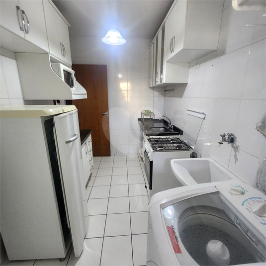 Venda Apartamento Curitiba Novo Mundo REO1008601 11