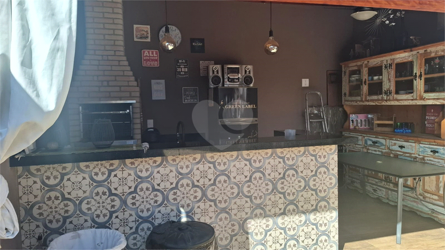 Foto REO1008889