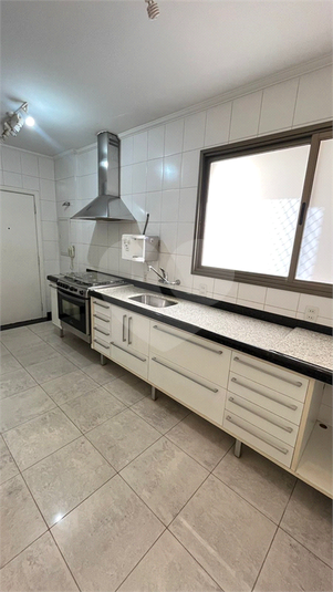 Foto REO1009163