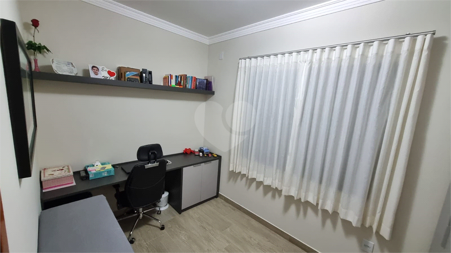 Foto REO1009601