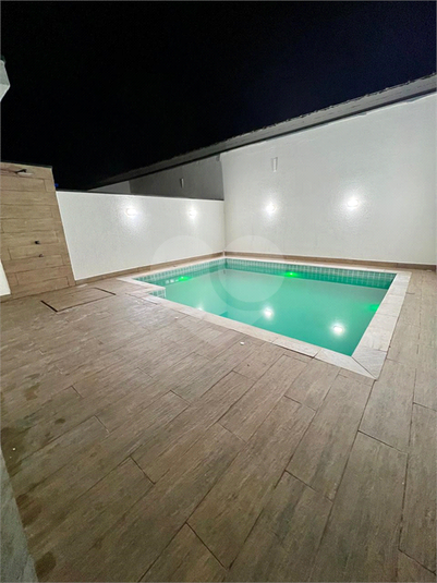 Foto REO1009728