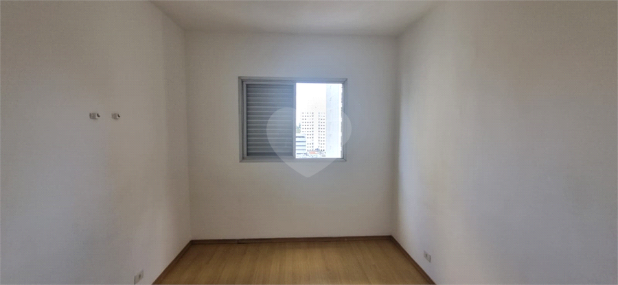 Foto REO1009942