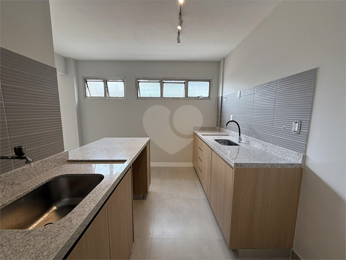 Venda Apartamento São Paulo Pinheiros REO1010292 25