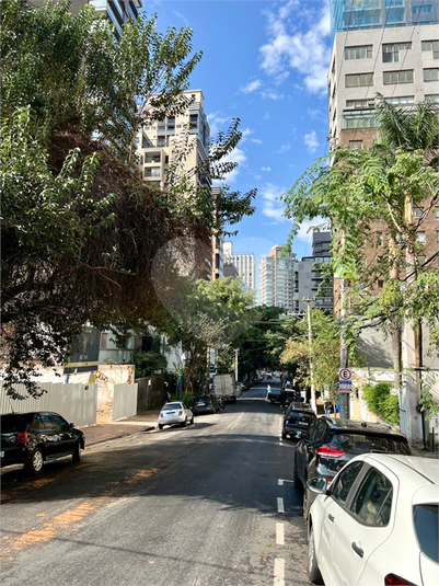 Foto REO1010599