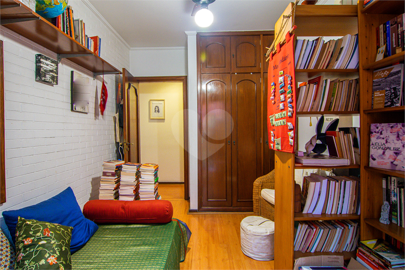 Foto REO1010644
