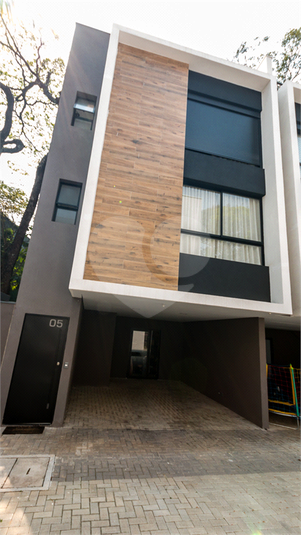 Foto REO1011860