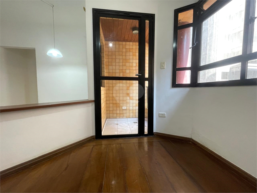 Venda Apartamento Santos Aparecida REO1012364 17