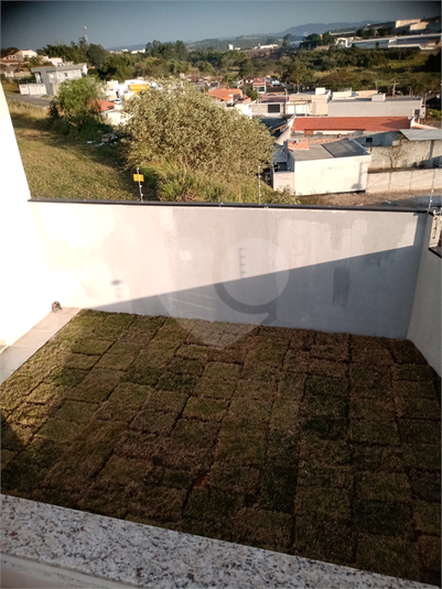 Foto REO1012487