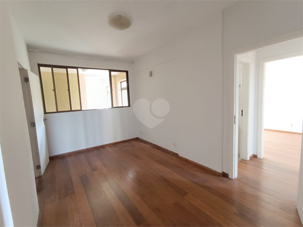 Venda Apartamento Barbacena Centro REO1012514 11