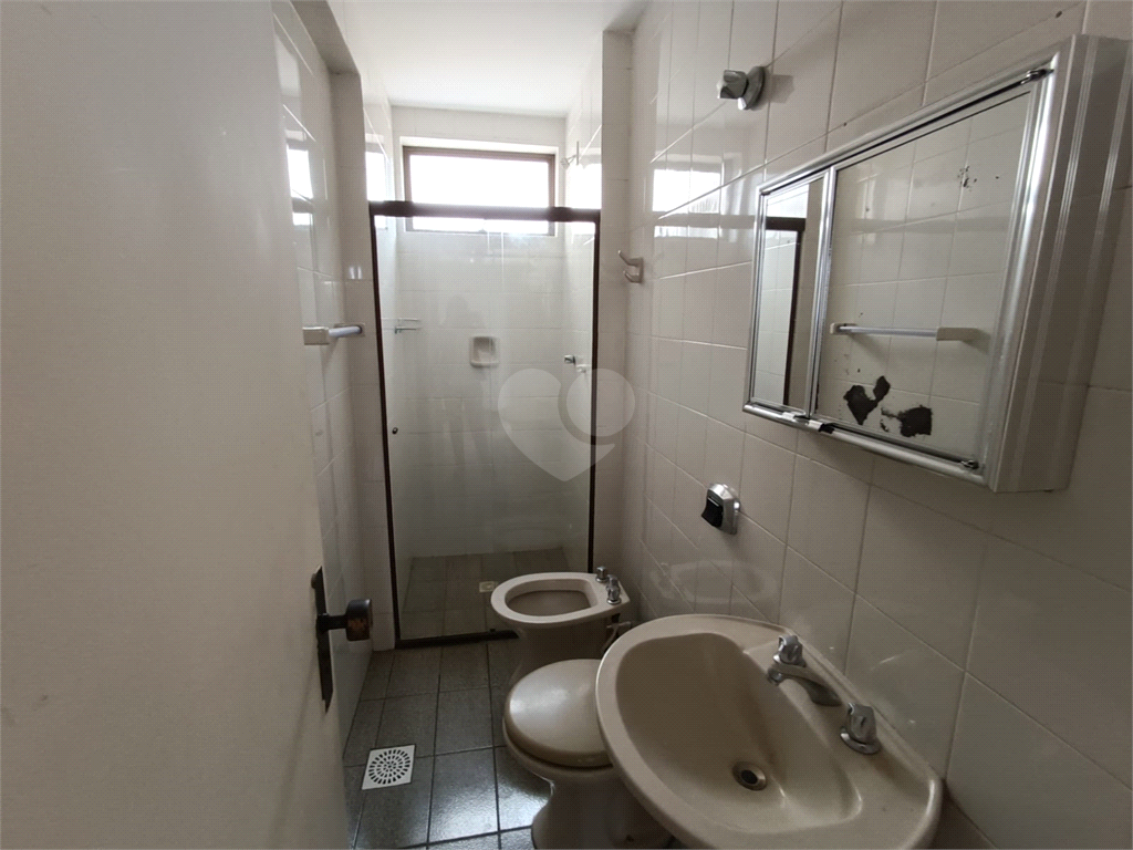 Venda Apartamento Barbacena Centro REO1012514 26