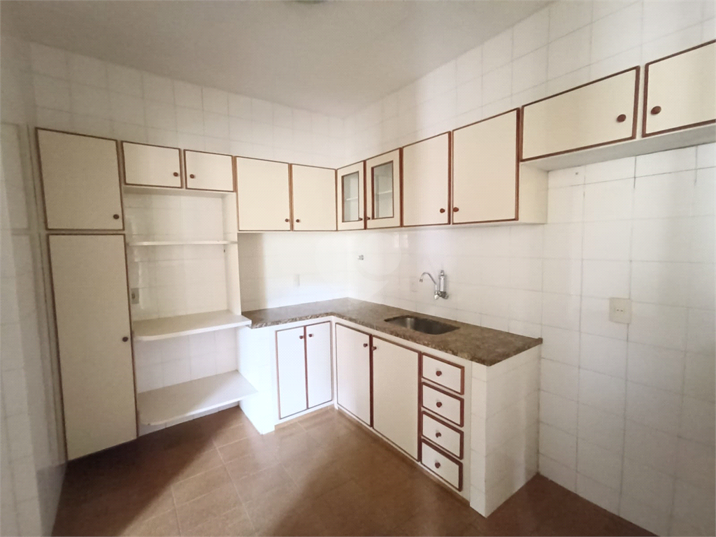 Venda Apartamento Barbacena Centro REO1012514 16