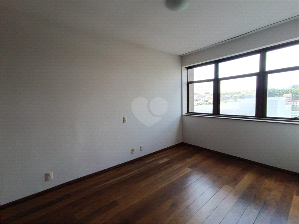 Venda Apartamento Barbacena Centro REO1012514 28