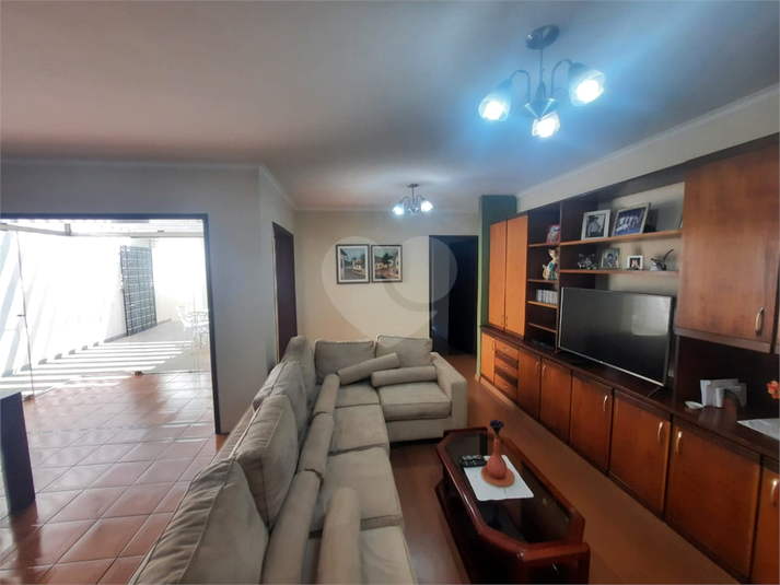 Foto REO1012740