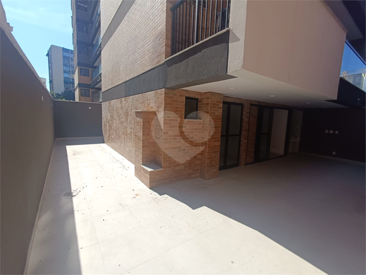 Foto REO1012784