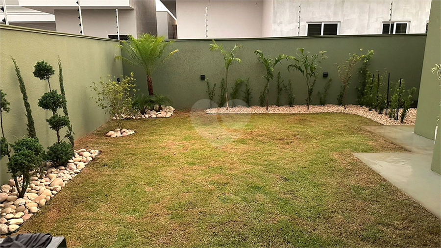 Foto REO1013584
