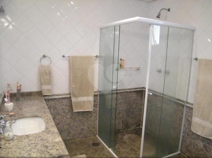li4125003.jpg