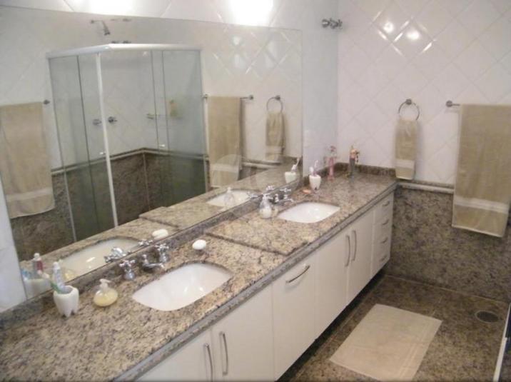 li4125004.jpg