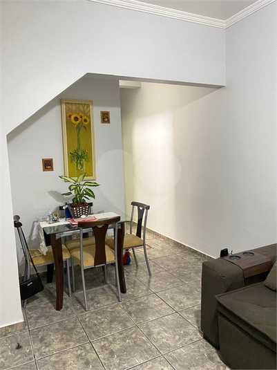 Foto REO1014036