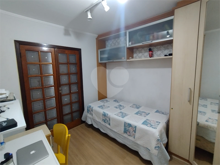Foto REO1014063