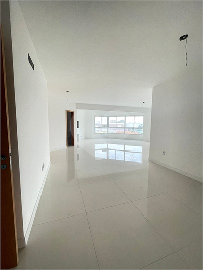 Venda Apartamento Lages São Cristóvão REO1014219 3