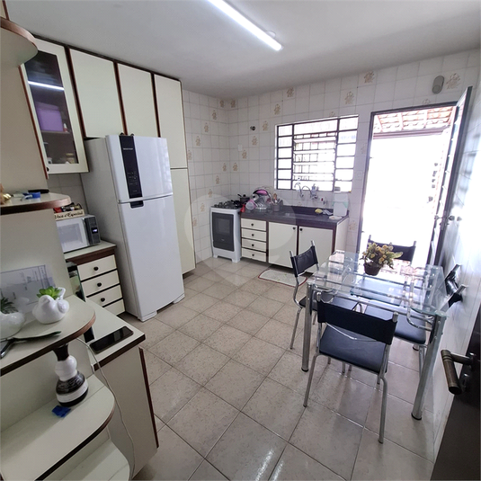 Foto REO1014548