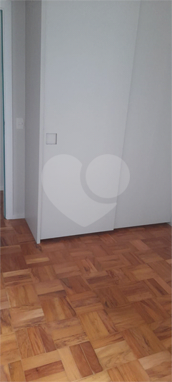 Foto REO1014583
