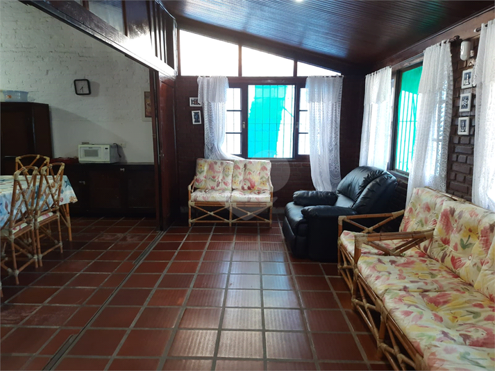 Foto REO1014606
