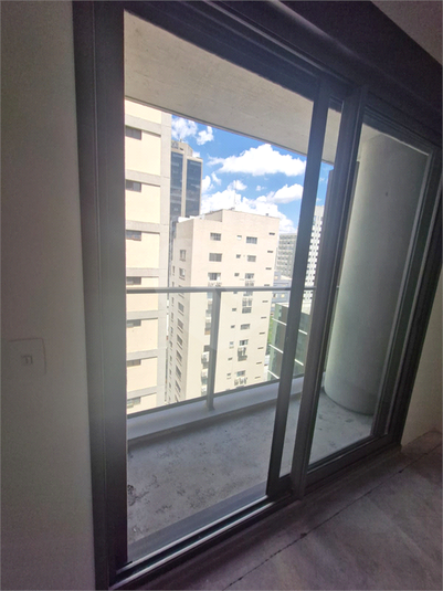 Foto REO1014815