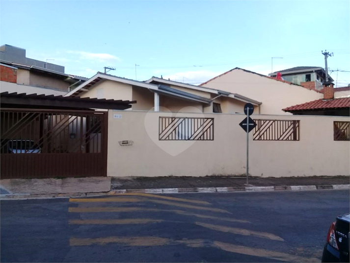 Foto REO1015341