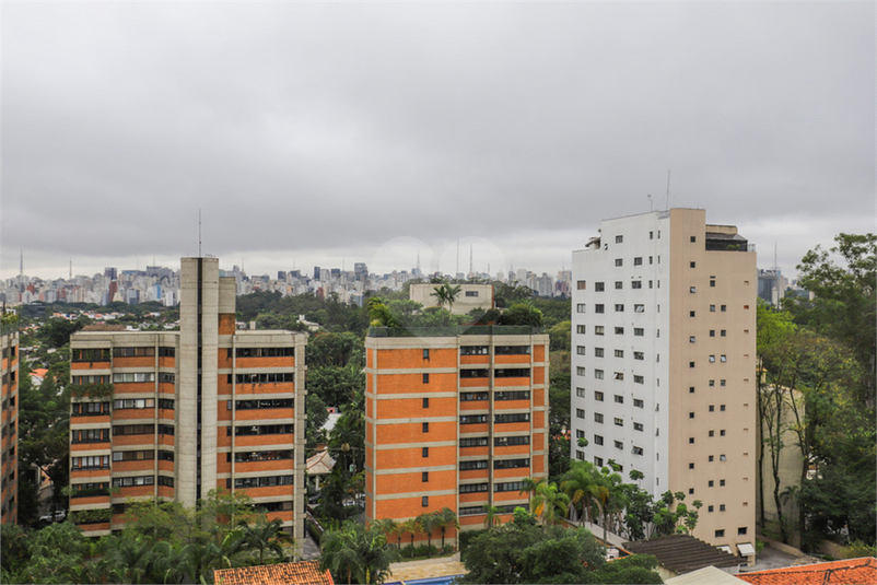 Foto REO1015522