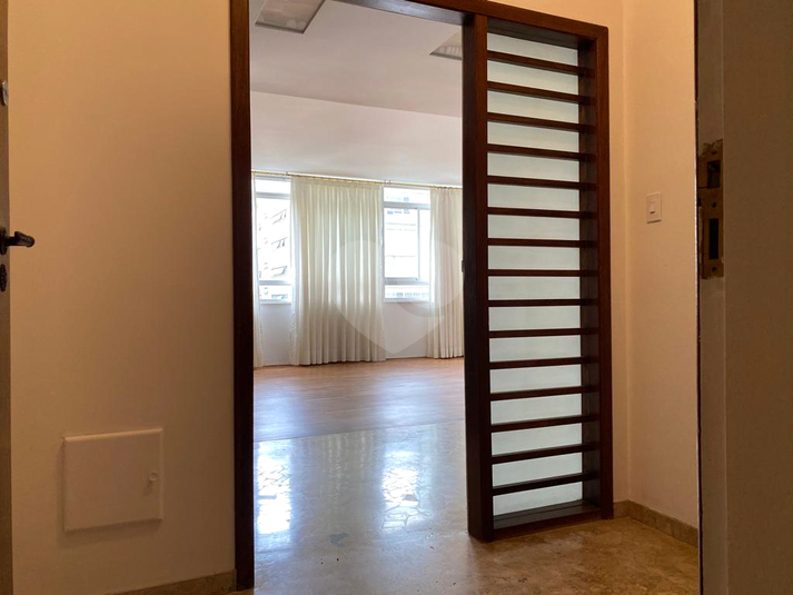 Venda Apartamento São Paulo Higienópolis REO1015624 3