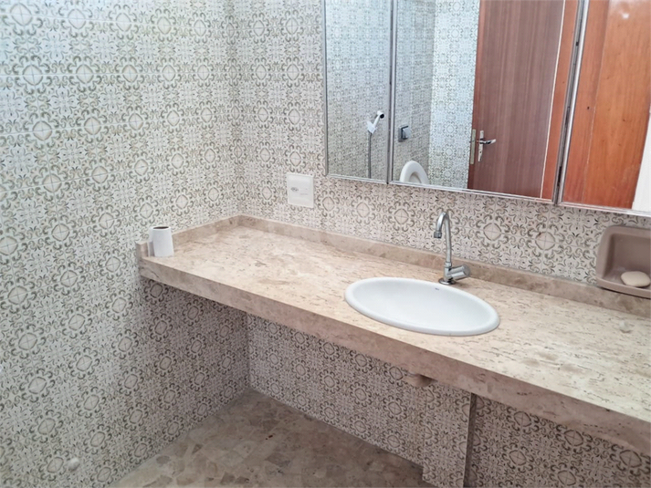 Foto REO1016400
