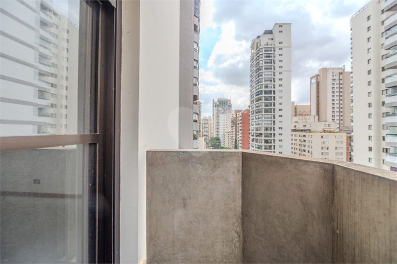 Foto REO1016486