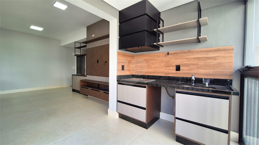 Foto REO1016646