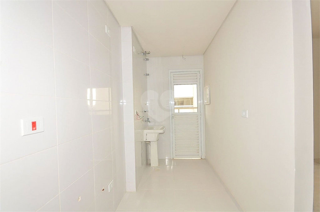 Venda Apartamento Curitiba Novo Mundo REO1016855 11