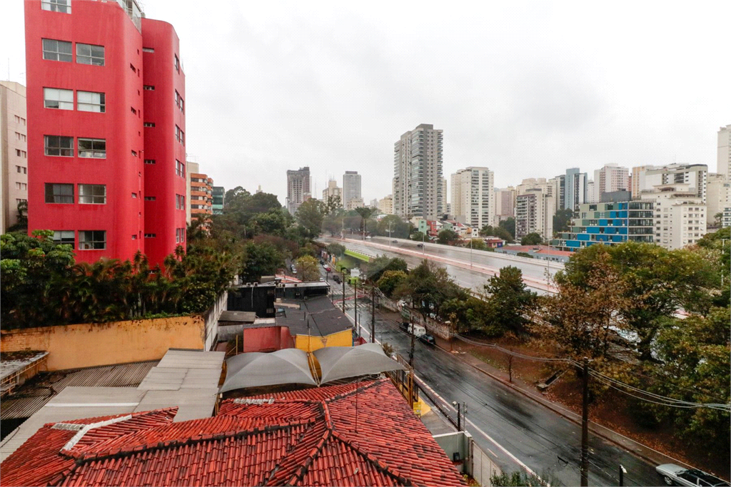 Venda Apartamento São Paulo Cerqueira César REO1017007 12