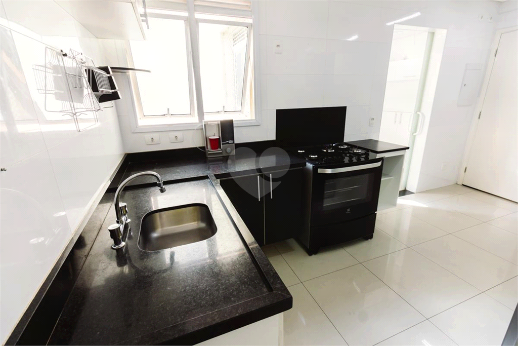 Venda Apartamento São Paulo Santana REO1017042 36