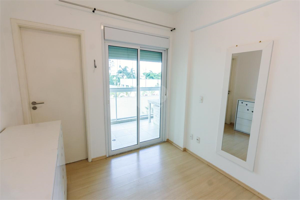 Venda Apartamento São Paulo Santana REO1017042 18