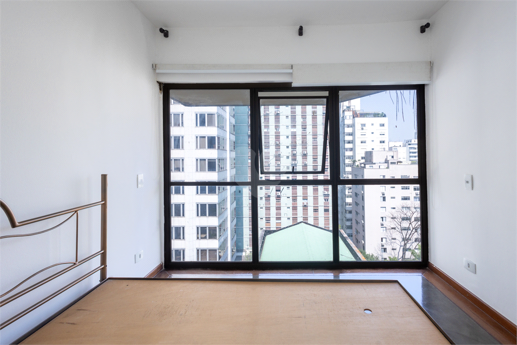 Venda Duplex São Paulo Cerqueira César REO1017304 21