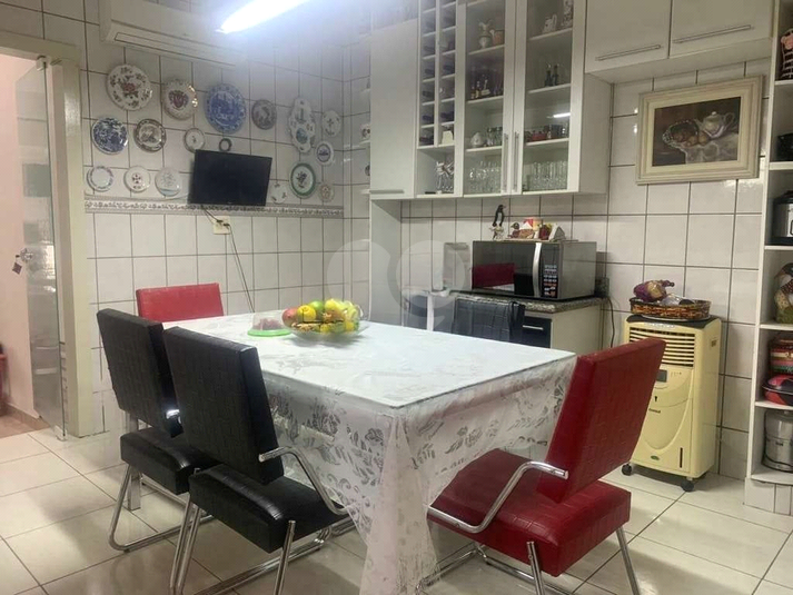 Foto REO1017827