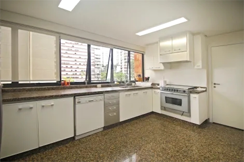 Venda Apartamento São Paulo Real Parque REO1018563 22