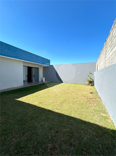 Foto REO1019844