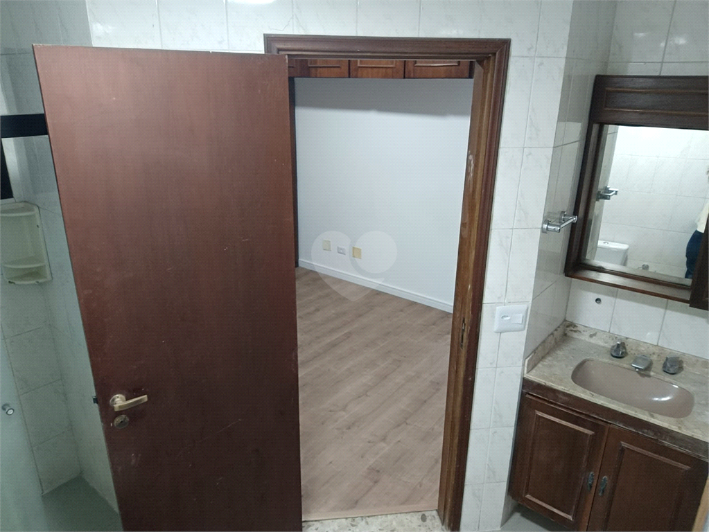 Venda Apartamento Santos Aparecida REO1020161 22